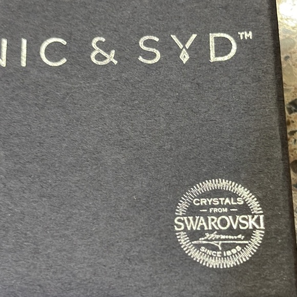 Swarovski Earrings - Picture 3 of 6